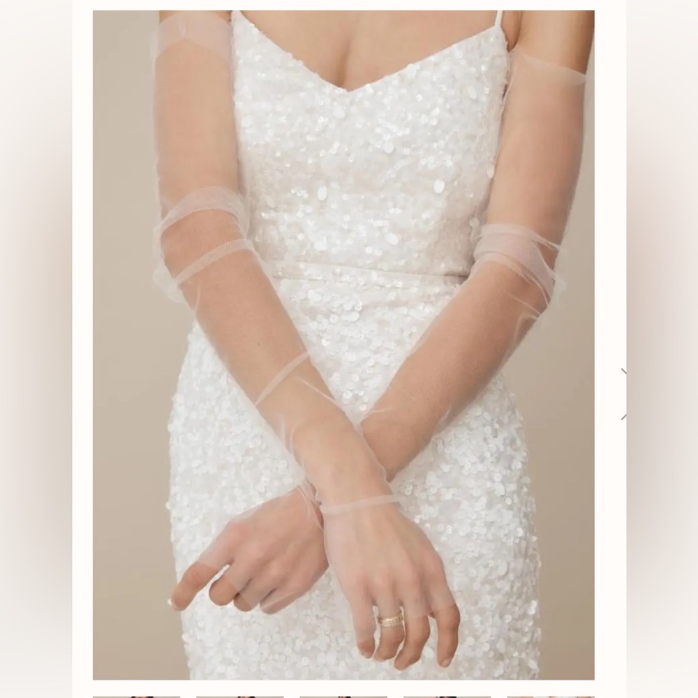 NWT Karen Willis Holmes Bridal Maddison Gloves & Wrap